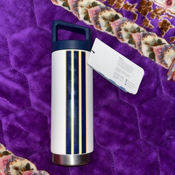 Stainless steel sports bottle keeps hot for 12hr and cold for 12hr MICHIGAN - Picture 4 of 6